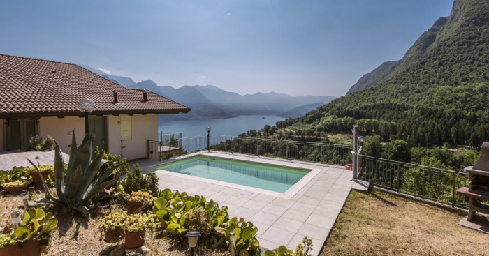 Consegue uma pechincha imobiliária nos lagos italianos