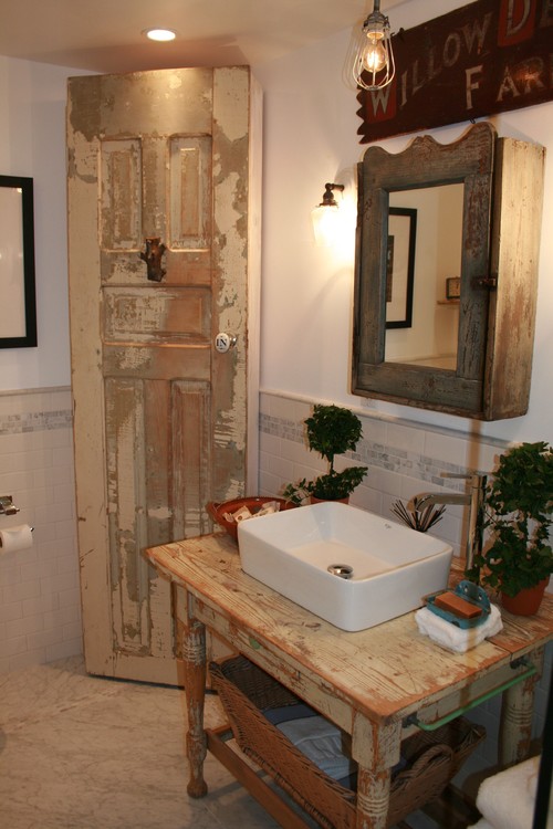 Bagno piccolo? come farlo rinascere con una decorazione rustica ... Bagni rustici piccoli