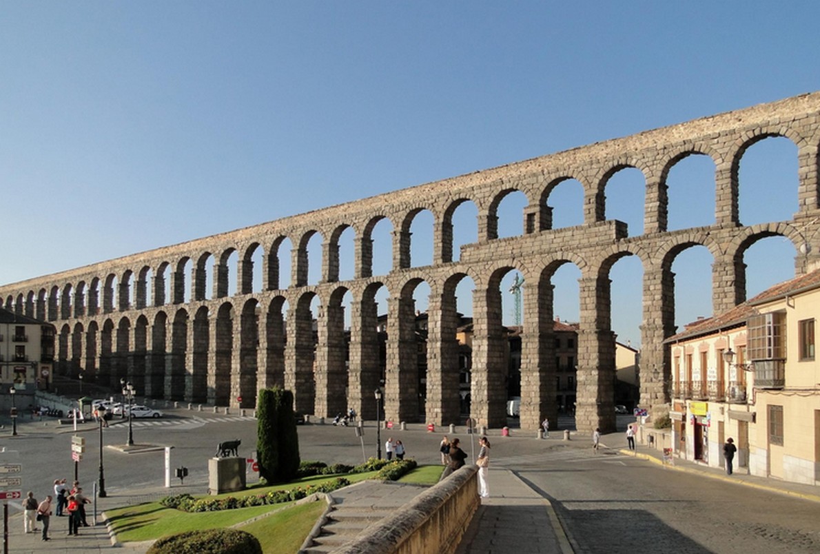 Collegare la definizione di ingegneria