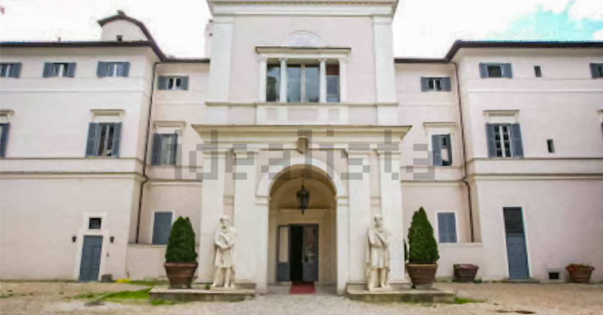Casino dell'Aurora all'asta