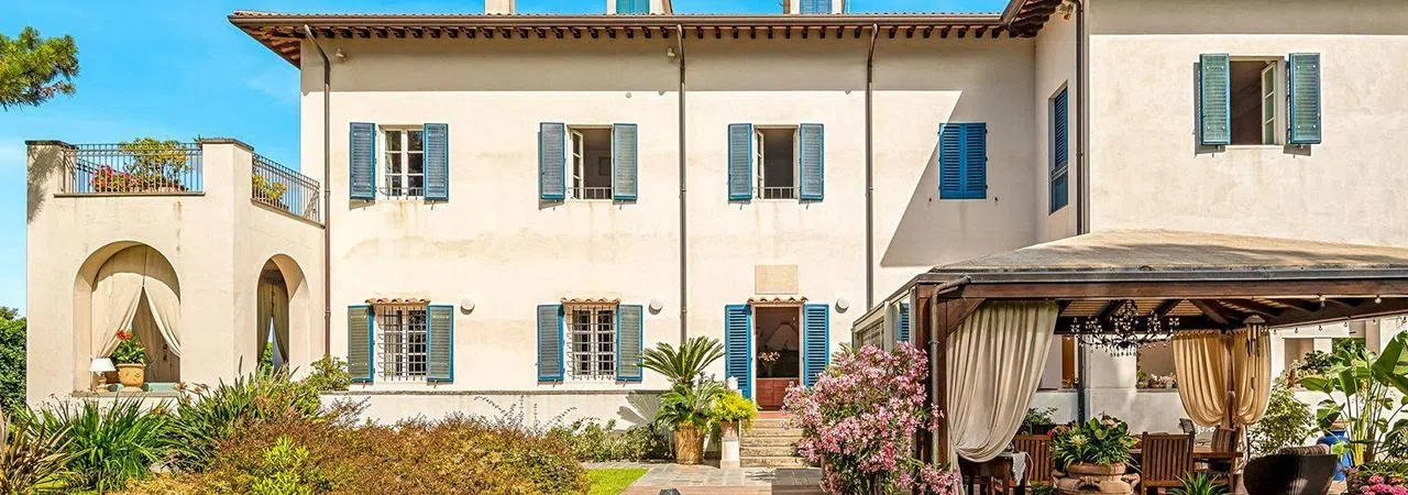 Casa a Massa, Massa-Carrara - 8.500.000 euro