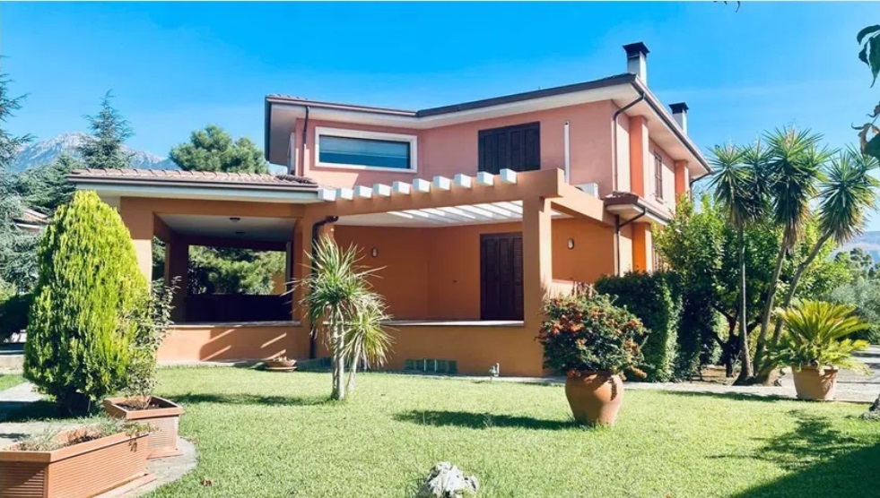 villa