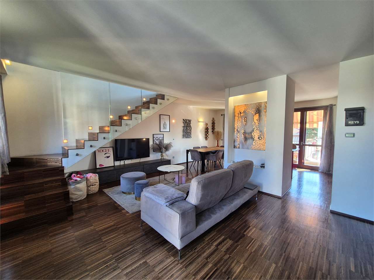 appartamenti su due piani con lo sconto