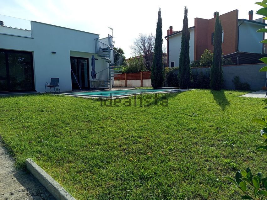 Villa in via di Montenero, 226