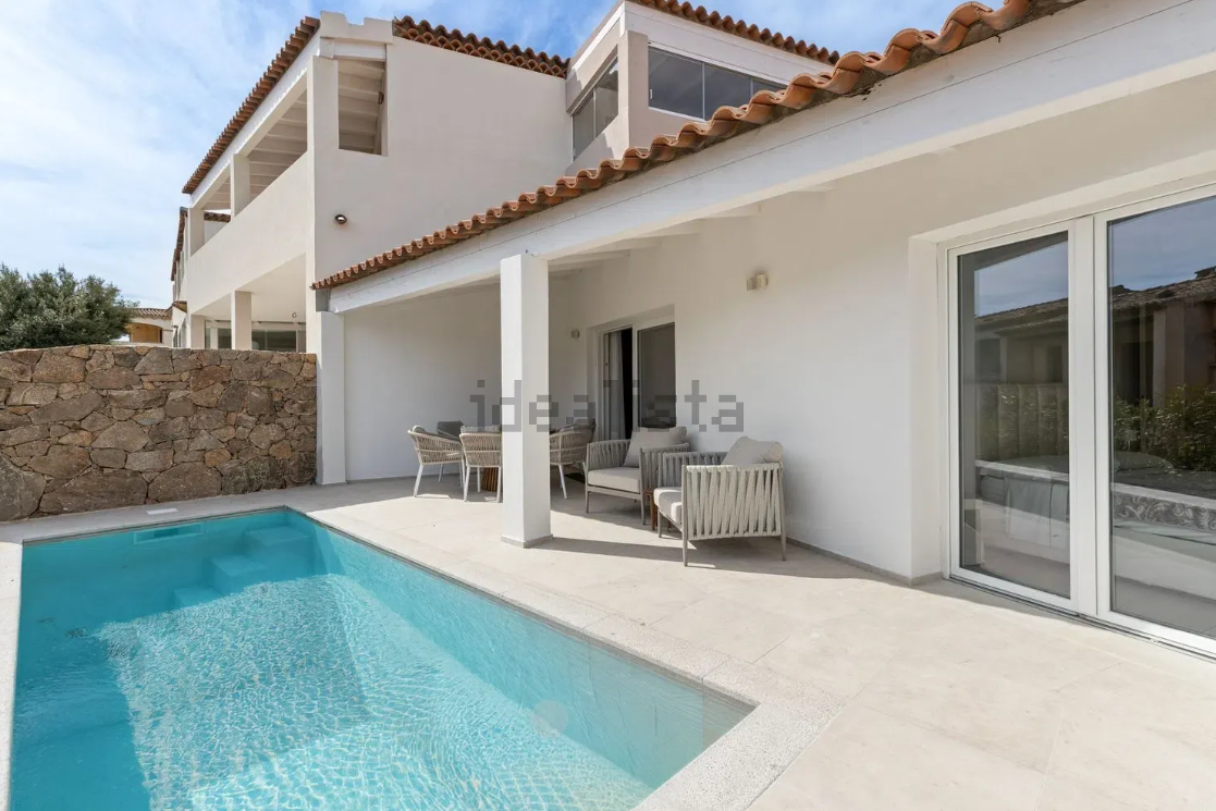 villa con piscina