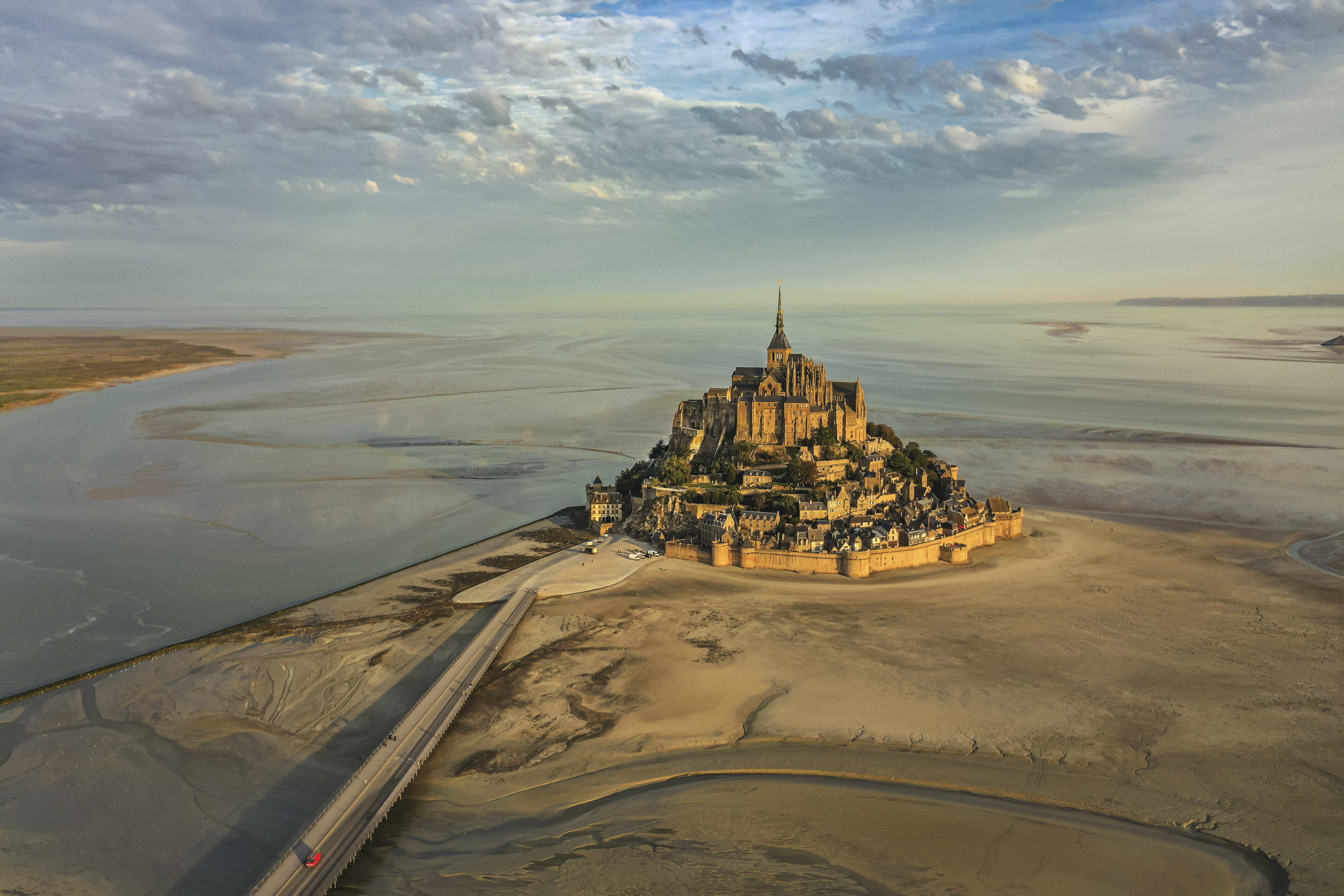 Isole raggiungibili a piedi