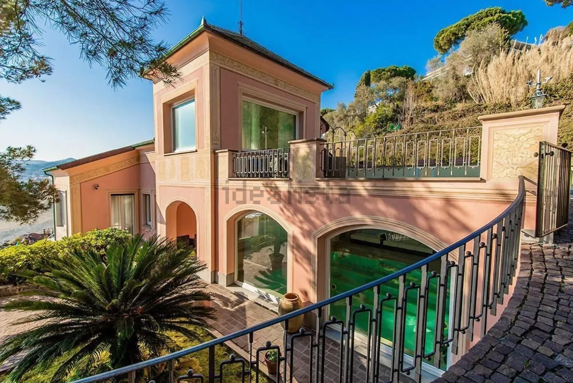 villa sul mare
