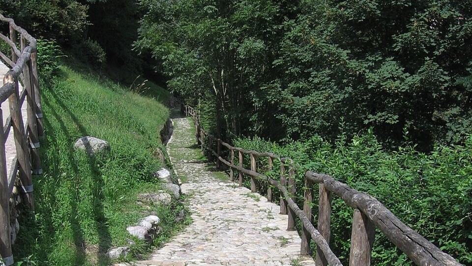 via mercatorum