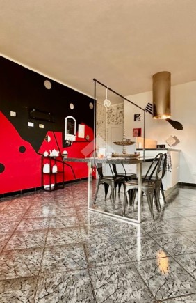 case grandi low cost