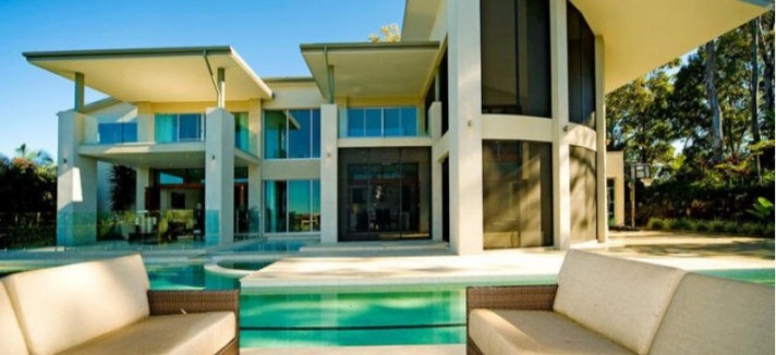 sanctuary-cove