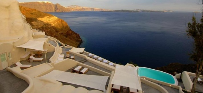 hotel-mystique-santorini