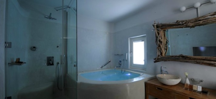 hotel-mystique-santorini10