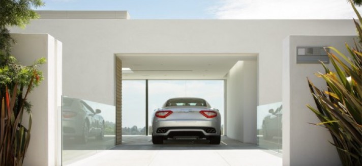car-in-home-maserati-compiettion1
