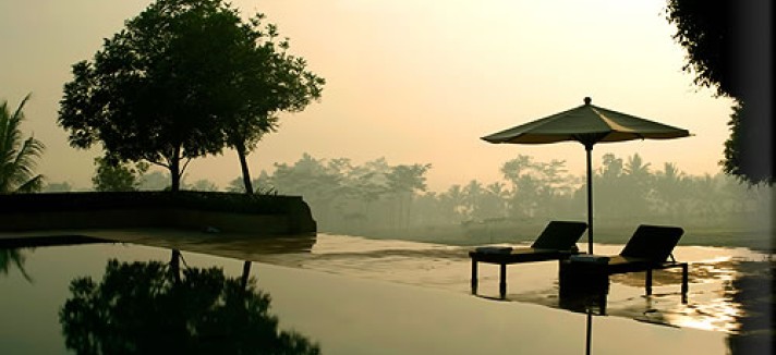 jiwo_pool2_alb