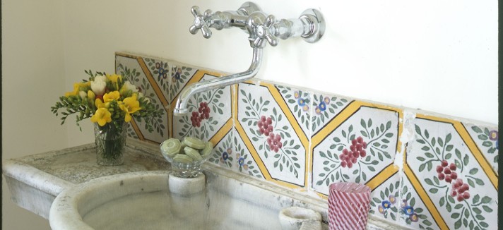powderRoom2