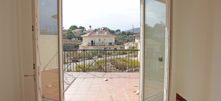 Via la bolla immobiliare con le case popolari. Ma chi le paga?