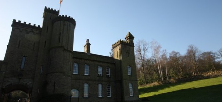 castillo-carr-hall3