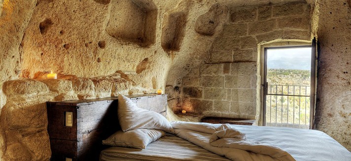 Le-Grotte-Della-Civita15