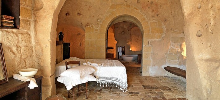 Le-Grotte-Della-Civita8
