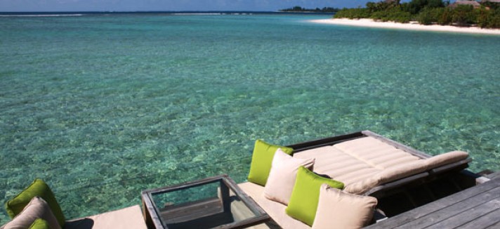 Water-Villa-Deck