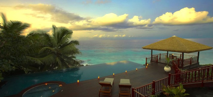 Mansion-Design-modern-infinity-pool