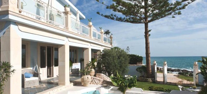 Luxury-Holiday-Villa-Italy-00