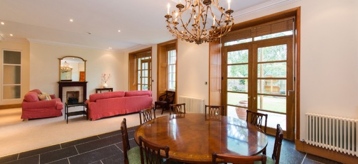 livingarea_2353078k