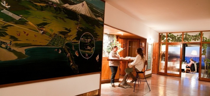 42-reception-restaurant-lake-view-1.jpg.1024x0