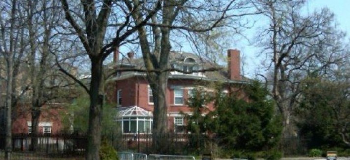 Obamas-home-e1329499188685