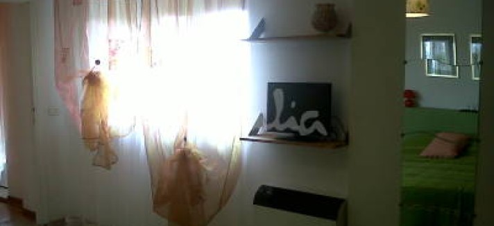 img2086676_m