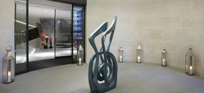 04me-london-lobby