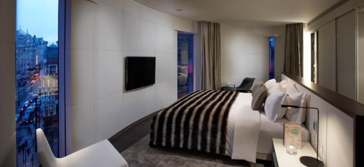 14ame-london-passionsuite
