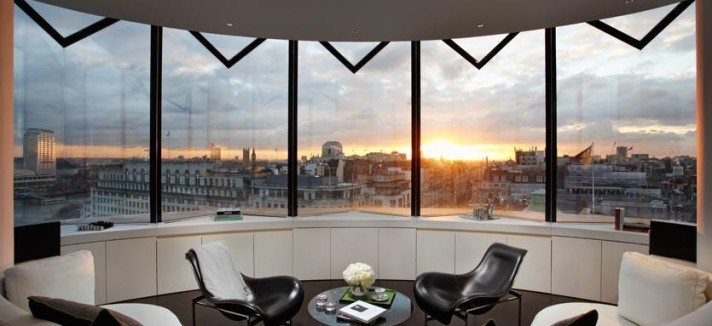 16dme-london-me-suitelivingroom
