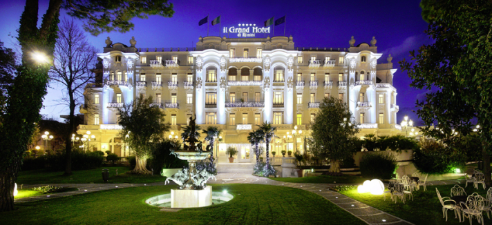 FireShot_Screen_Capture_001_-_Grand_Hotel_Rimini_albergo_5_stelle_lusso_riviera_romagnola_-_Phot