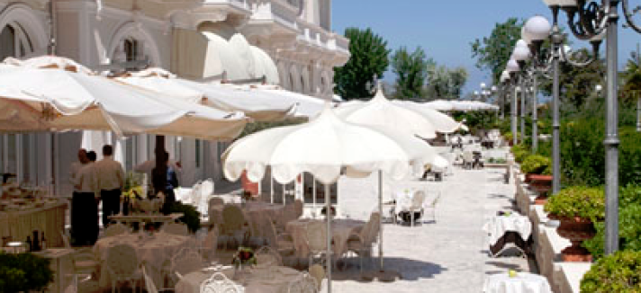 FireShot_Screen_Capture_010_-_Grand_Hotel_Rimini_albergo_5_stelle_lusso_riviera_romagnola_-_Phot