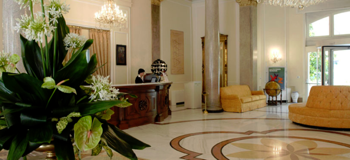 FireShot_Screen_Capture_015_-_Grand_Hotel_Rimini_albergo_5_stelle_lusso_riviera_romagnola_-_Phot