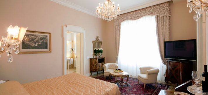 FireShot_Screen_Capture_038_-_Grand_Hotel_Rimini_albergo_5_stelle_lusso_riviera_romagnola_-_Phot