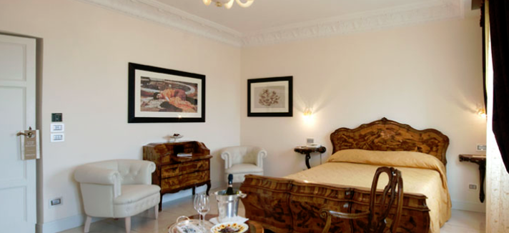 FireShot_Screen_Capture_047_-_Grand_Hotel_Rimini_albergo_5_stelle_lusso_riviera_romagnola_-_Phot