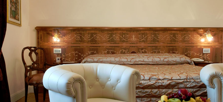 FireShot_Screen_Capture_050_-_Grand_Hotel_Rimini_albergo_5_stelle_lusso_riviera_romagnola_-_Phot