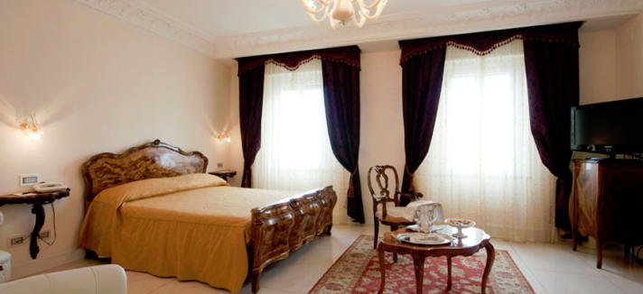 FireShot_Screen_Capture_051_-_Grand_Hotel_Rimini_albergo_5_stelle_lusso_riviera_romagnola_-_Phot