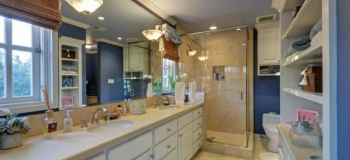 bath-3-800105-573x430