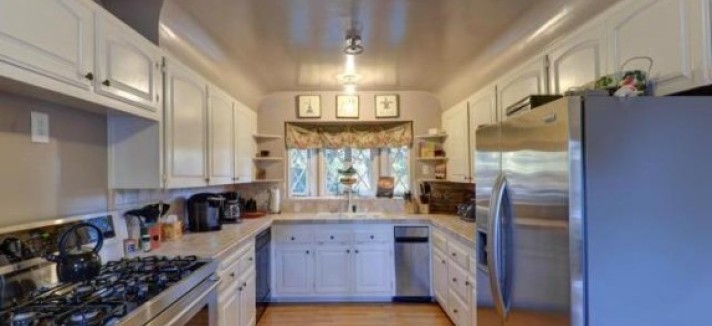 kitchen-f0159b-573x430