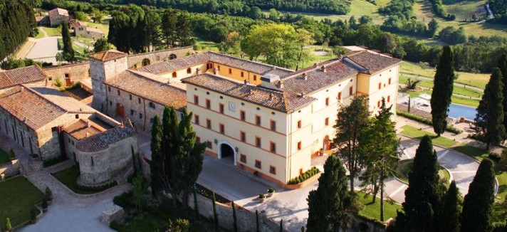 Hotel-Castello-di-Casole-Aerial1