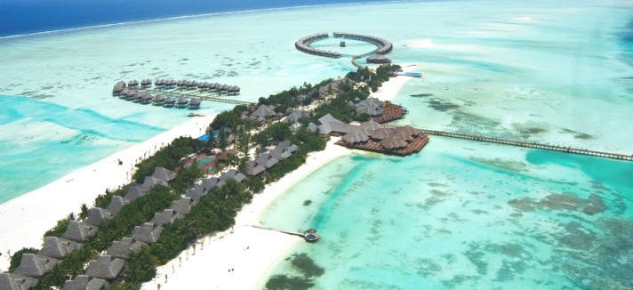 Luxury-Maldives-Resorts-01
