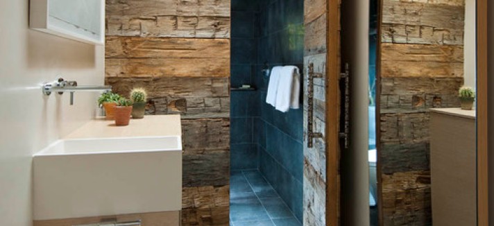 mediterranean-powder-room