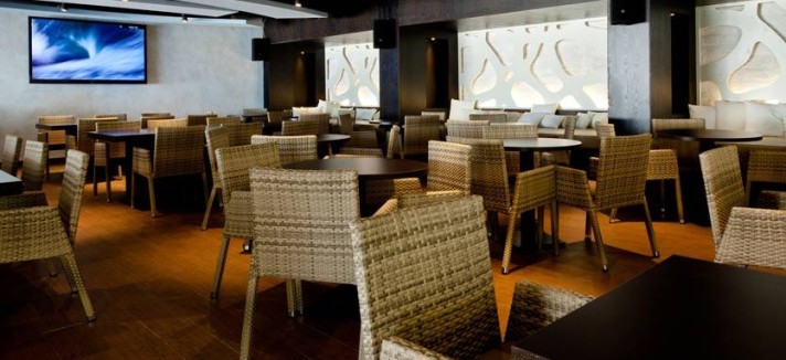 19cwavehouse-pipesbar