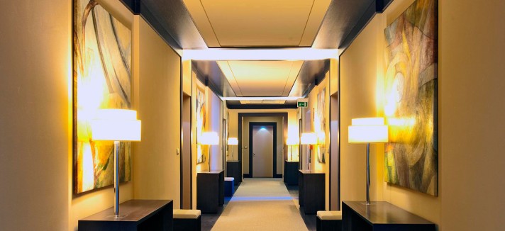 HOTEL-3