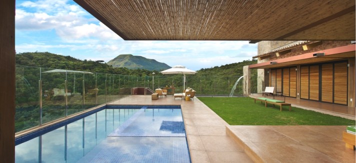 Luxury-Homes-Brazil-02