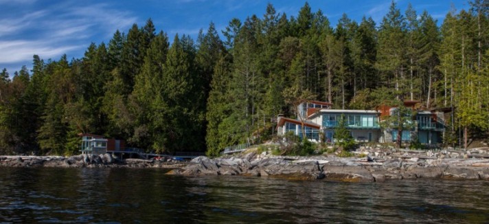 Pender-Harbour-House-01-800x533