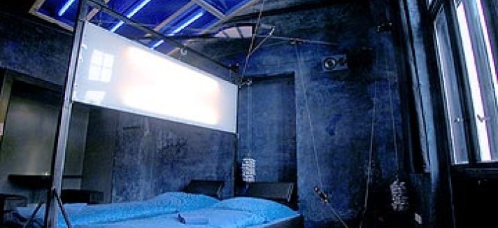 spacecube1m